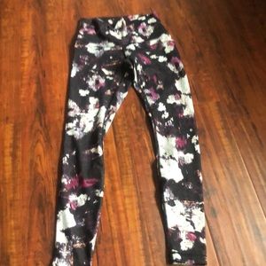 Lululemon leggings